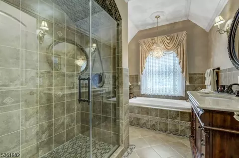 143 Maple Ave, Wallington, NJ 07057 photo 24