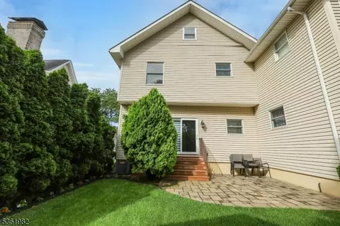 143 Maple Ave, Wallington, NJ 07057 photo 49
