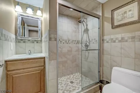143 Maple Ave, Wallington, NJ 07057 photo 26