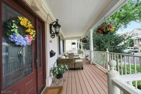 143 Maple Ave, Wallington, NJ 07057 photo 2