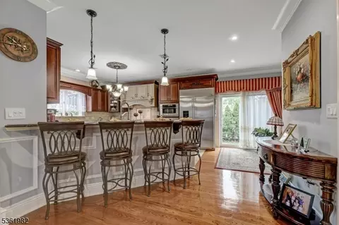 143 Maple Ave, Wallington, NJ 07057 photo 10