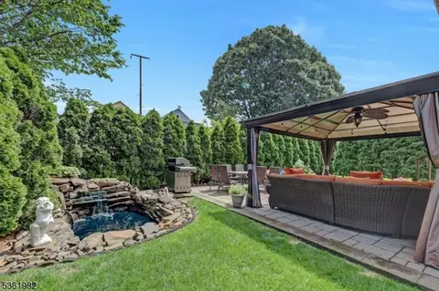 143 Maple Ave, Wallington, NJ 07057 photo 29