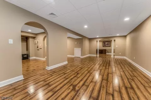 2 Moore Dr, Flemington, NJ 08822 photo 33