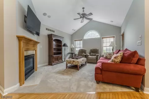 2 Moore Dr, Flemington, NJ 08822 photo 13