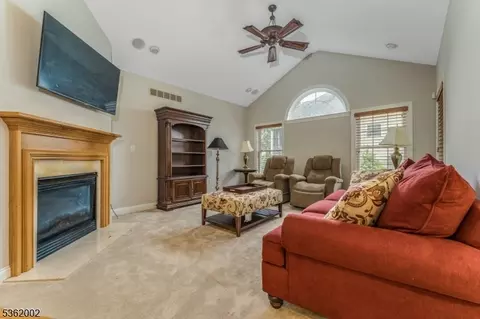2 Moore Dr, Flemington, NJ 08822 photo 14