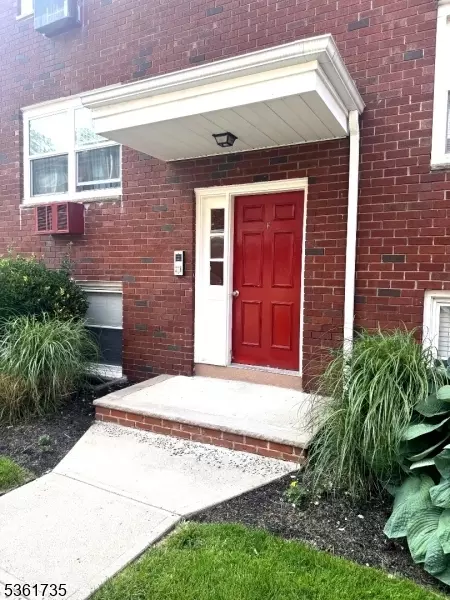 476 Joralemon St #F3, Belleville, NJ 07109