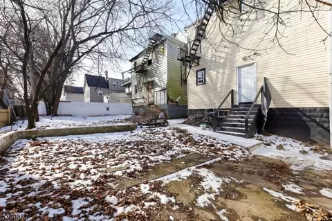 882 S 16th St, Newark, NJ 07108 photo 42