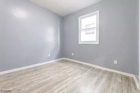 882 S 16th St, Newark, NJ 07108 photo 23