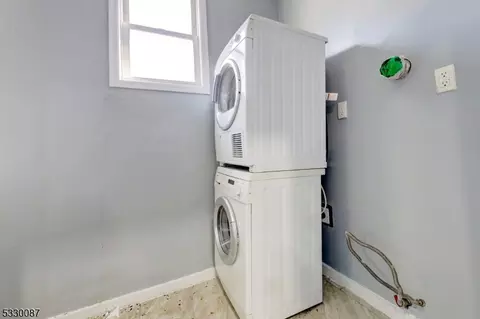 882 S 16th St, Newark, NJ 07108 photo 35