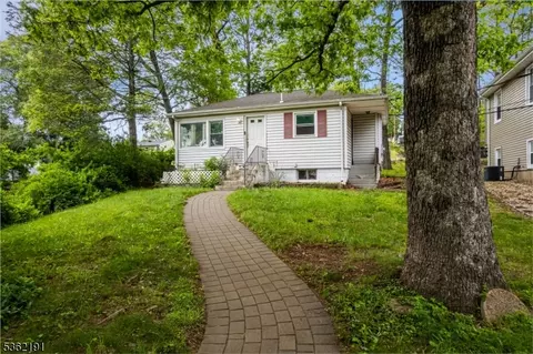 519 Davsel Rd, Landing, NJ 07850