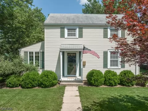49 W Main St, Mendham, NJ 07945