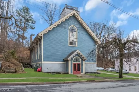 192 Market St, Belvidere, NJ 07823