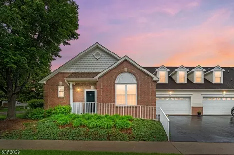 36 Joseph Dr, Flemington, NJ 08822