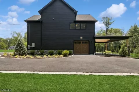 121 Culberson Rd, Bernards, NJ 07920 photo 5