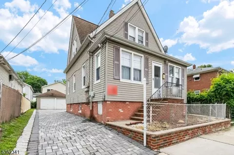 810 Jackson Ave, Linden, NJ 07036