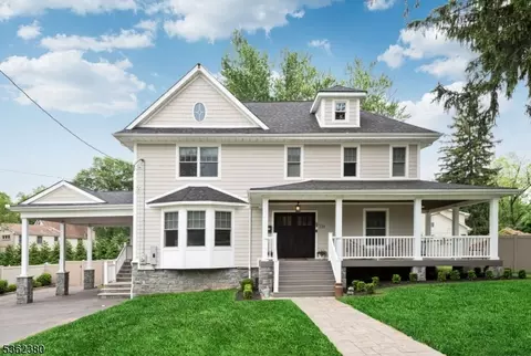334 Durie Ave, Closter, NJ 07624
