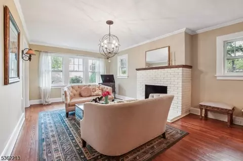 89 Maple St, Millburn, NJ 07041 photo 5