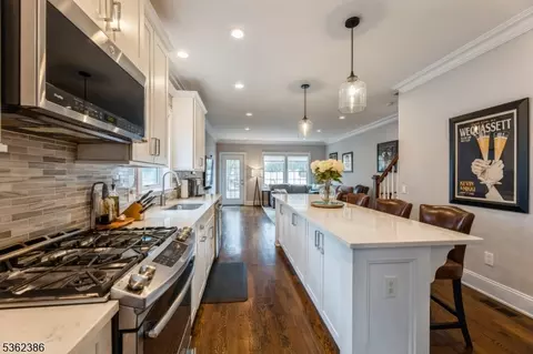 24 Gates Ave #A, Summit, NJ 07901 photo 14