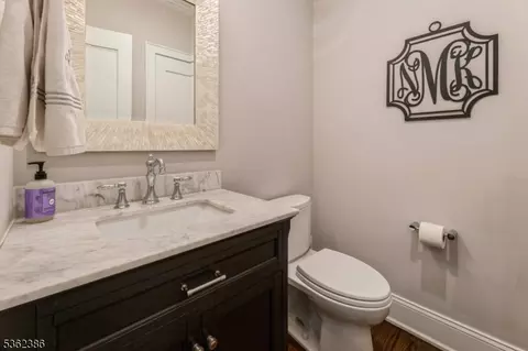 24 Gates Ave #A, Summit, NJ 07901 photo 15