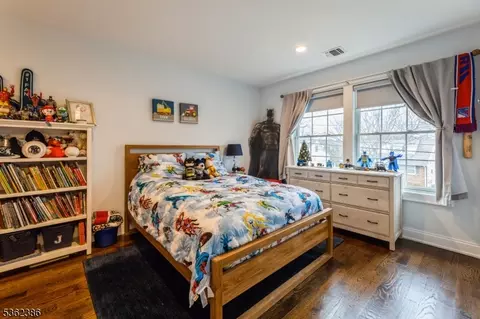 24 Gates Ave #A, Summit, NJ 07901 photo 21
