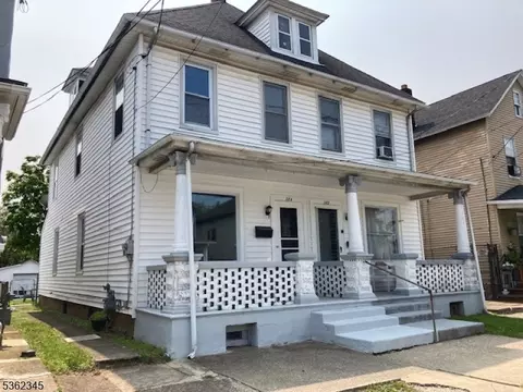 282 Bates St, Phillipsburg, NJ 08865