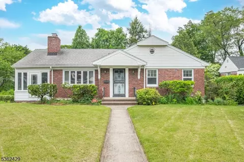 108 Thornbury Ave, Glen Rock, NJ 07452