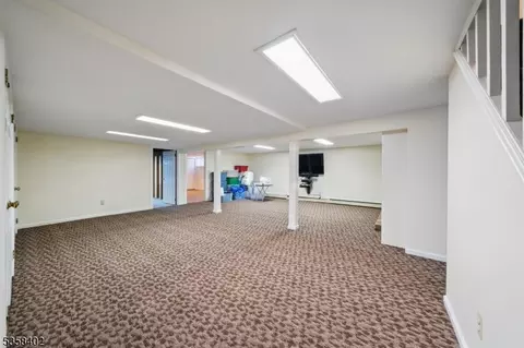 53 Hershey Rd, Wayne, NJ 07470 photo 24