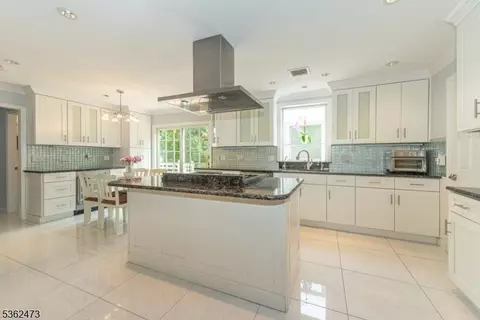 150 Righter Rd, Succasunna, NJ 07876 photo 2