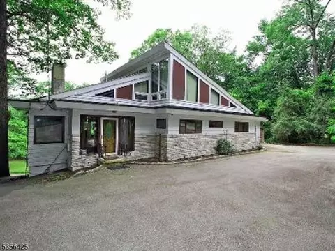 297 Terhune Dr, Wayne, NJ 07470 photo 1