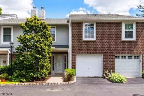 318 Main St #35, Madison, NJ 07940