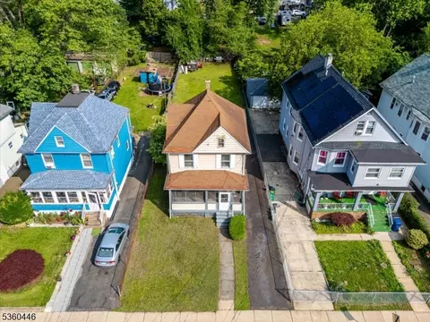 1222 W 3rd St, Plainfield, NJ 07063 photo 4