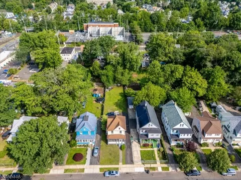 1222 W 3rd St, Plainfield, NJ 07063 photo 5