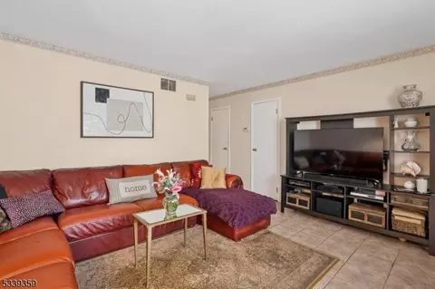 281 Reynolds Ter #19, City Of Orange, NJ 07050