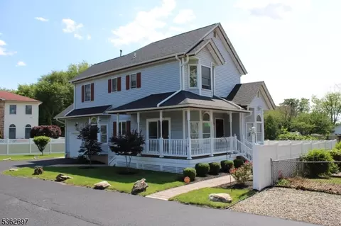 156 Washington Rd, Sayreville, NJ 08872