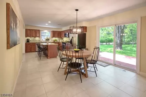 41 Lake Rd, Basking Ridge, NJ 07920 photo 12