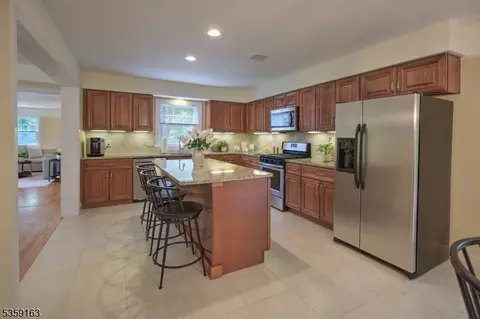 41 Lake Rd, Basking Ridge, NJ 07920 photo 11