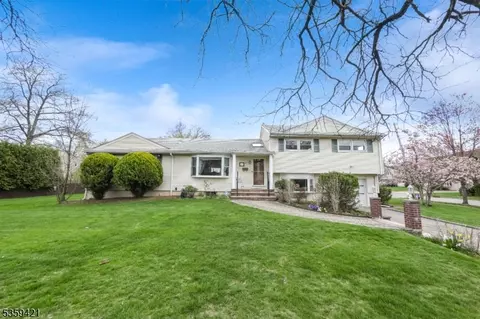 167 Rolling Hills Rd, Clifton, NJ 07013