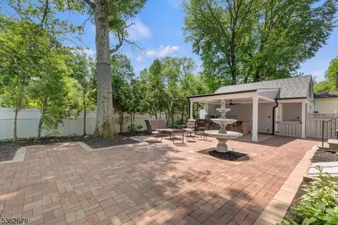 242 Park Ave, Berkeley Heights, NJ 07922 photo 31