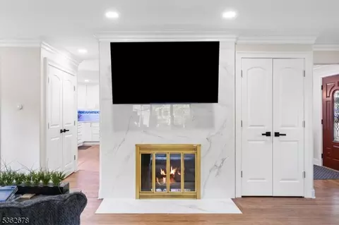 242 Park Ave, Berkeley Heights, NJ 07922 photo 14