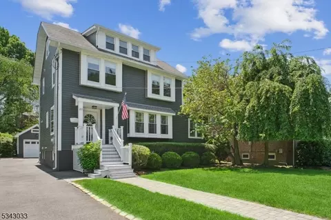 22 Salter Pl, Maplewood, NJ 07040