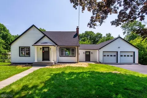 5 Dalrymple St, Randolph, NJ 07869