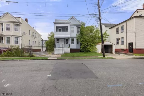 216 Oakwood Pl, City Of Orange, NJ 07050