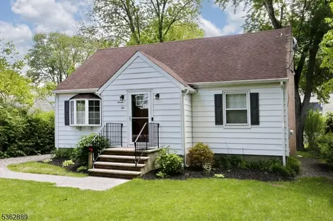 710 Paramus Rd, Paramus, NJ 07652 photo 4