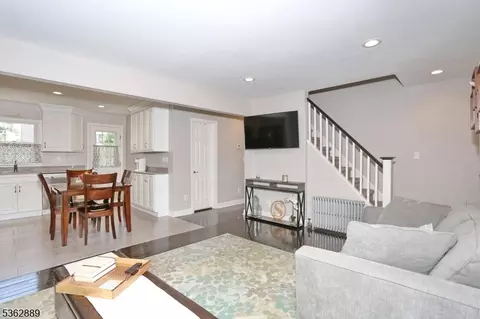 710 Paramus Rd, Paramus, NJ 07652 photo 14