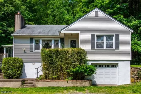 291 Germantown Rd, West Milford, NJ 07480