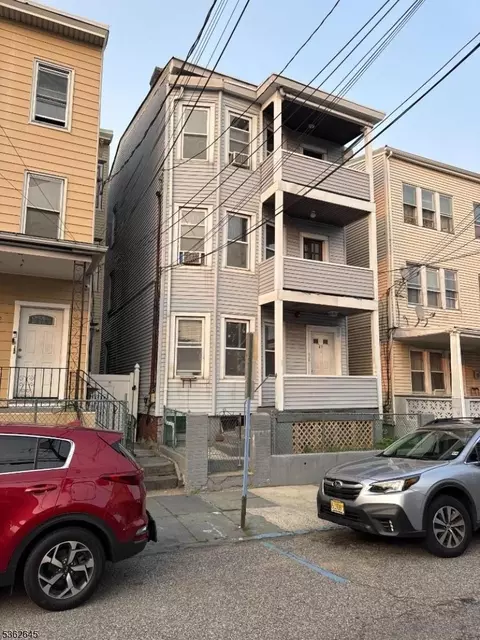 48 Jasper St, Paterson, NJ 07522