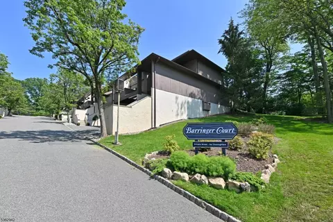 403 Barringer Ct #403, West Orange, NJ 07052