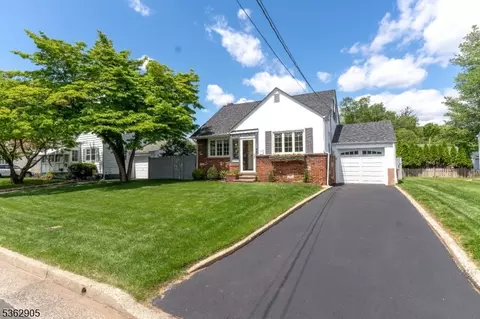 550 Melrose Ave, South Plainfield, NJ 07080