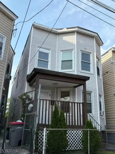 187 Governor St, Paterson, NJ 07501