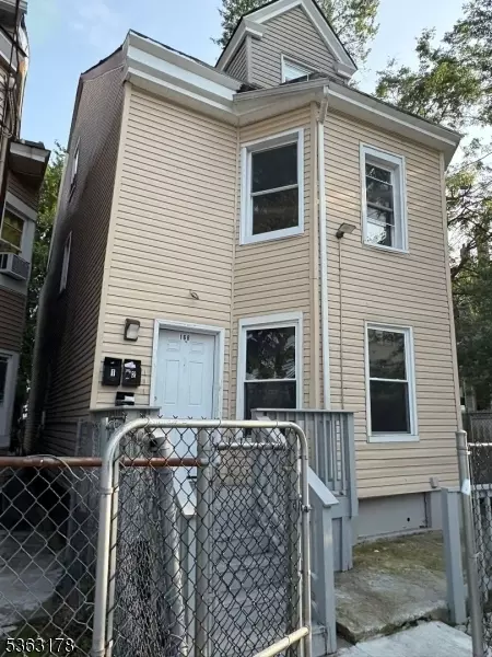 166 Godwin Ave, Paterson, NJ 07501